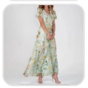 Floral maxi dress NWT